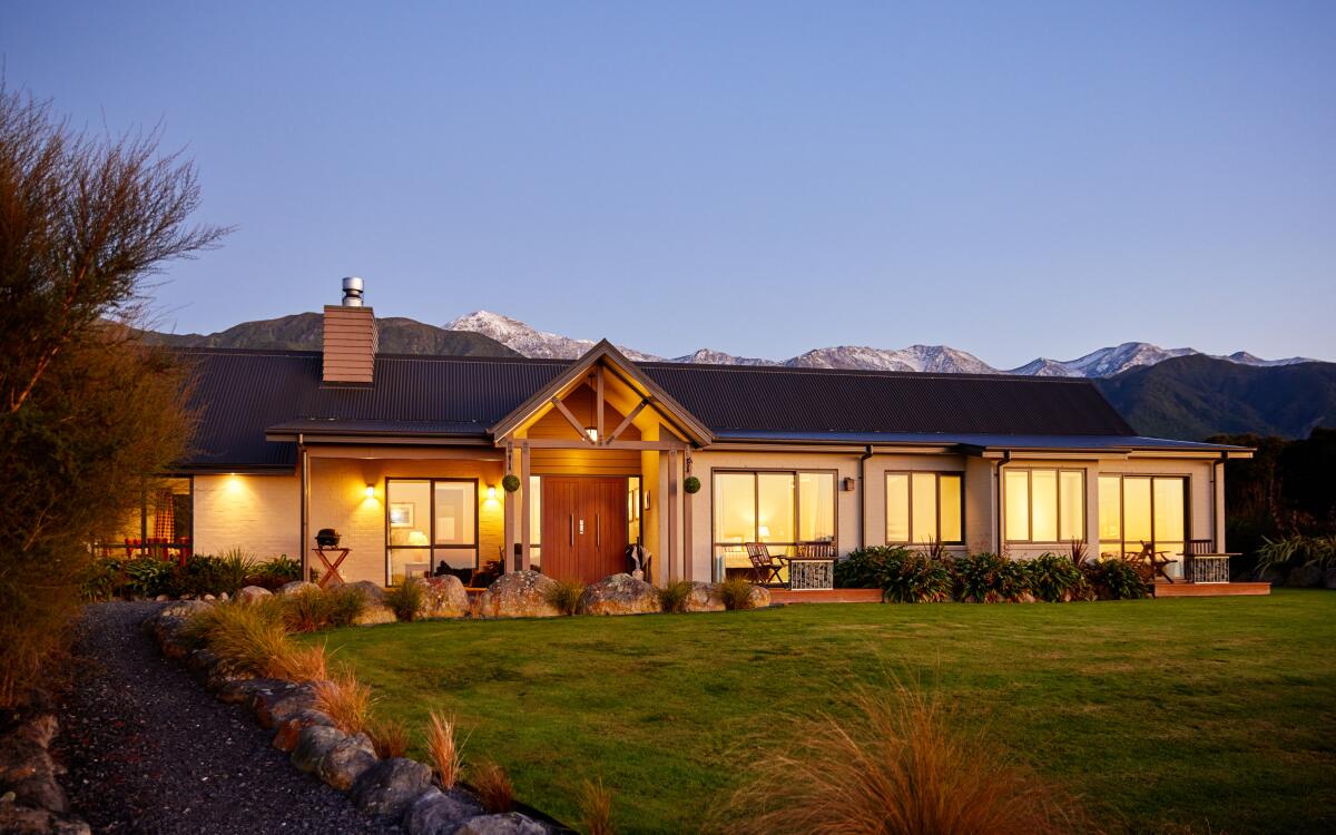 Manakau Lodge 5