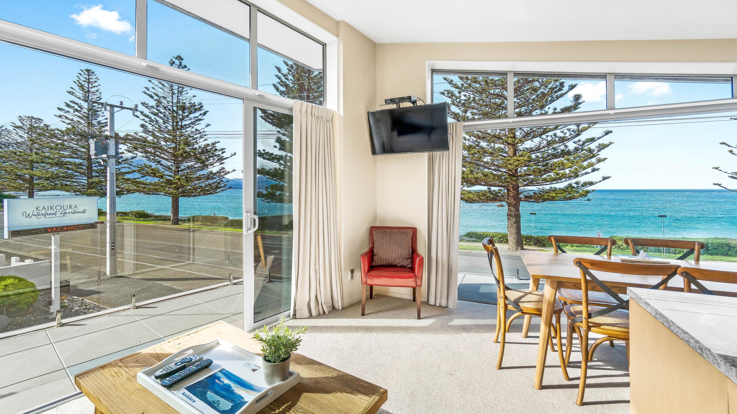 WaterfrontApartments. 09007