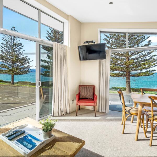 WaterfrontApartments. 09007