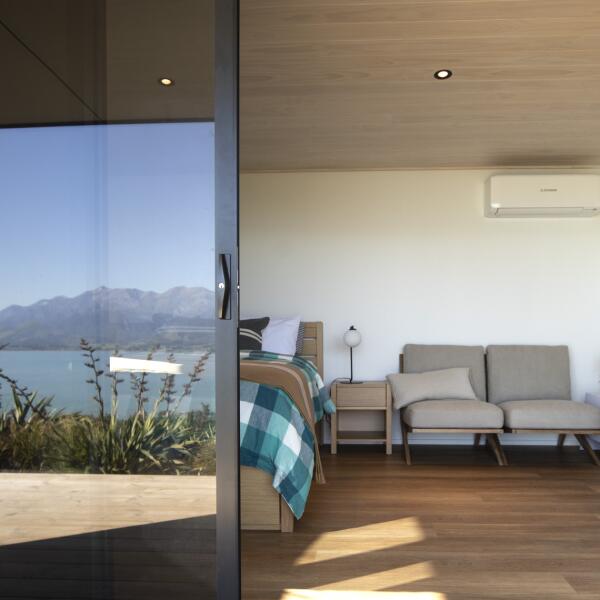Clifftop Cabin 1