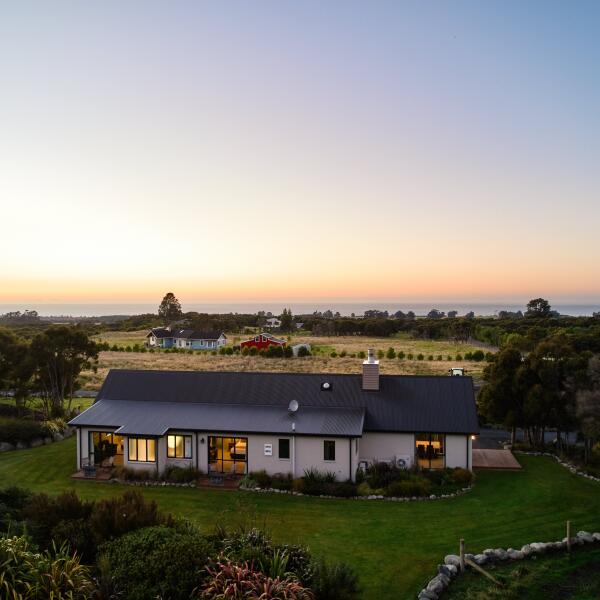 Manakau Lodge 9
