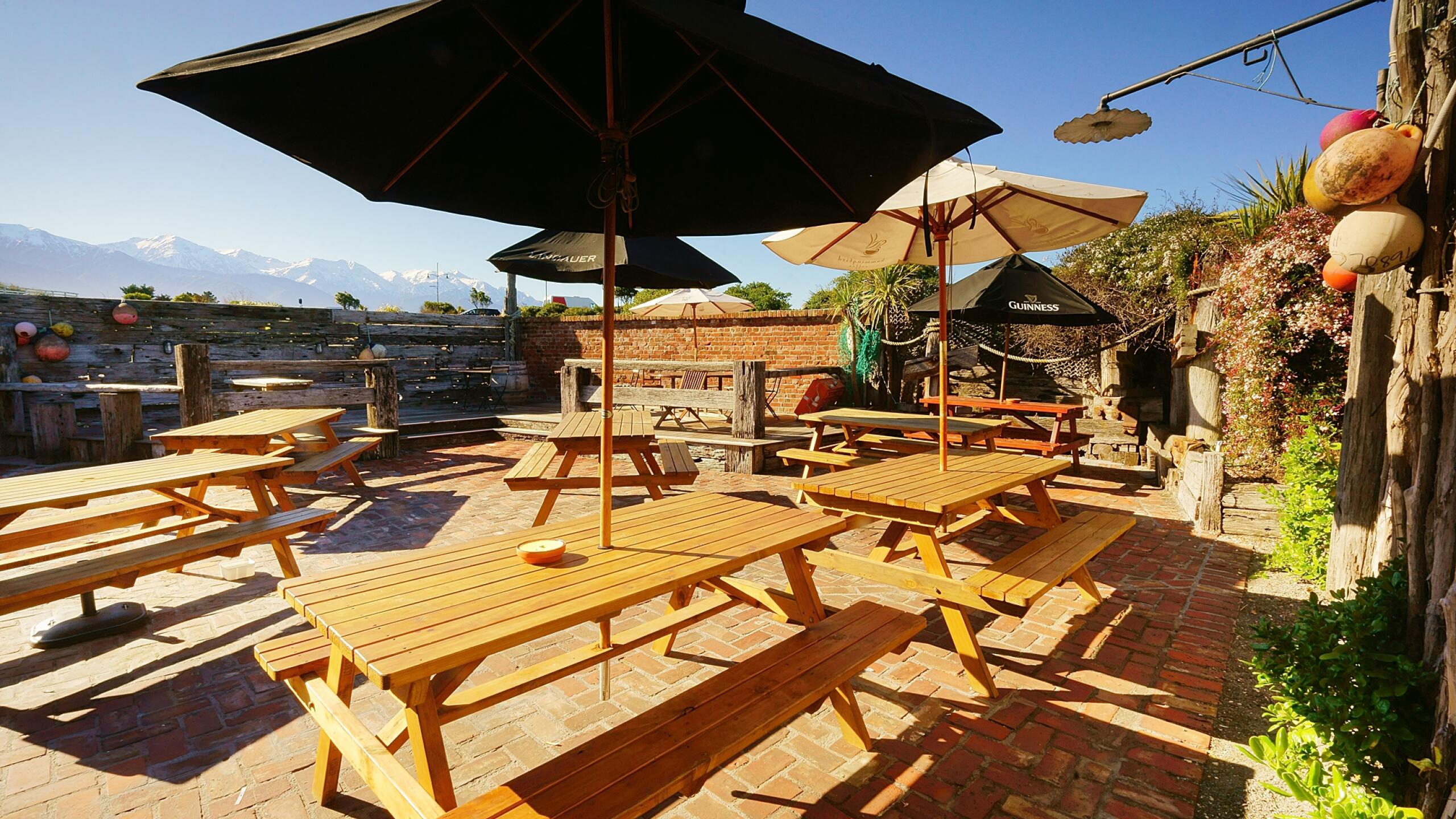 back bar 8